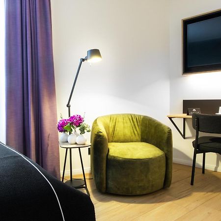 Frida Hotel & Cafe Bassum ภายนอก รูปภาพ